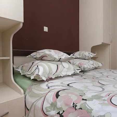 Apartment With A Parking Space - 13871 Makarska